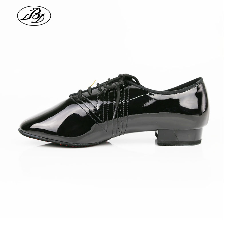 Nieuwe Model Mannen Standaard  - Patent Leather Shine recensie en prijs