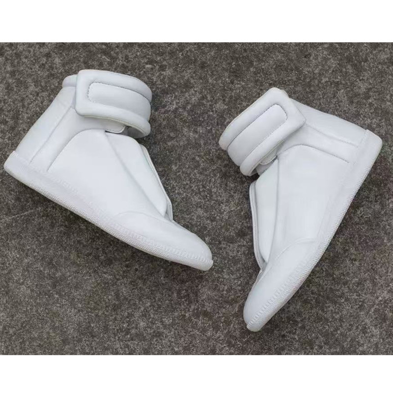 Dames futuristische slip-on ho - Leather Sneaker Care Kit recensie en prijs